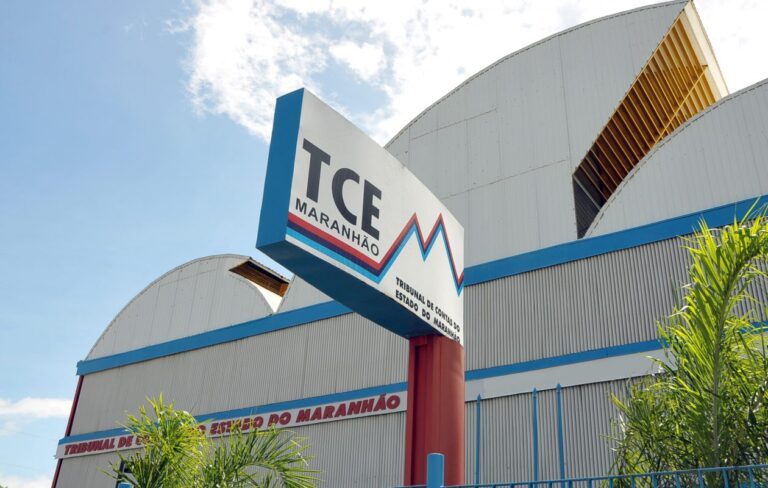 TCE-MA abre concurso público com 40 vagas e salários de até R$ 20,1 mil