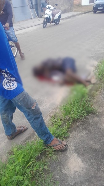 BRIGA TERMINA COM HOMEM MORTO A TIROS NA VILA VITÓRIA, EM SÃO LUÍS